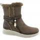 Botin Mujer Confort Cuña Baja Taupe Water Repellet. Amarpies
