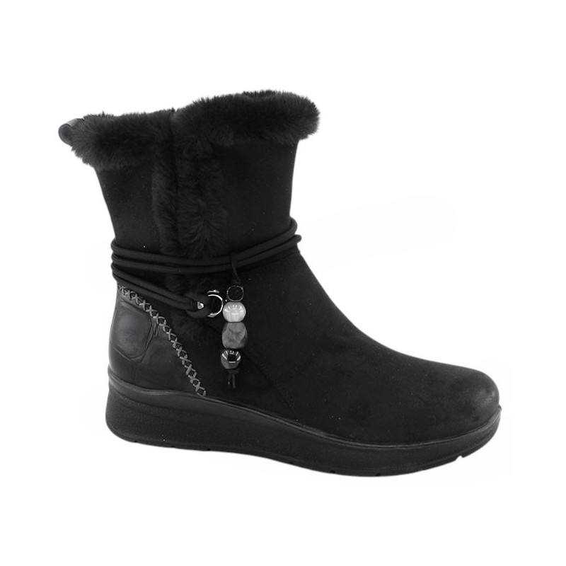 Botin Mujer Confort Cuña Baja Negro Water Repellet. Amarpies